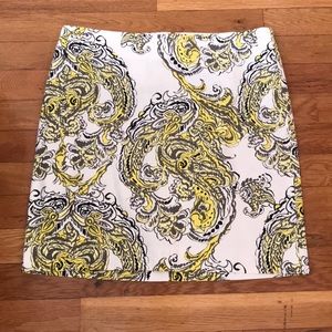 Ann Taylor skirt,size 2 but fits more like a 4